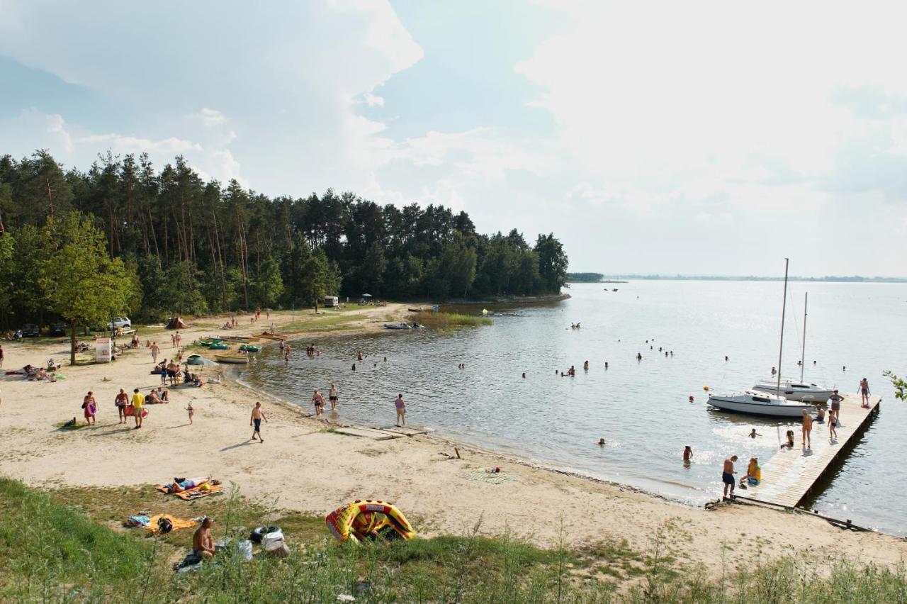 Hotel Marina Nielisz Exteriör bild